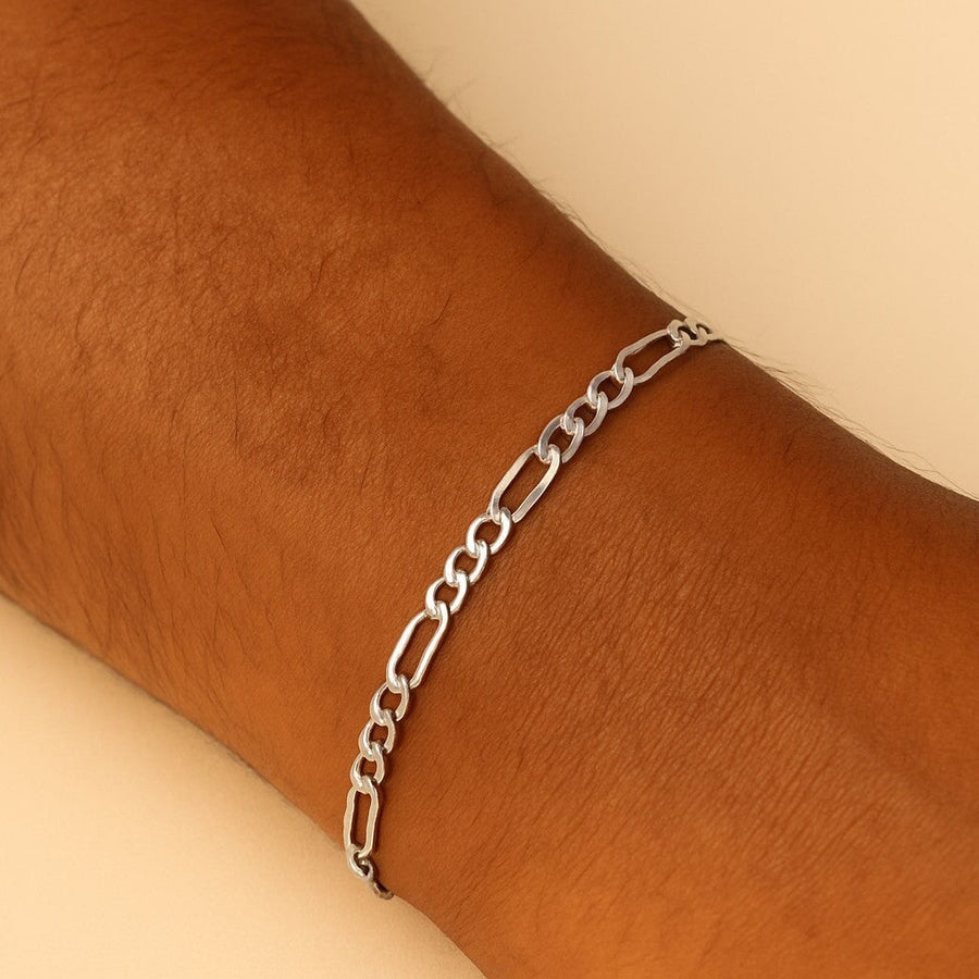 10KT Gold Figaro Bracelet Bracelet Bijoux Signé Luxo 