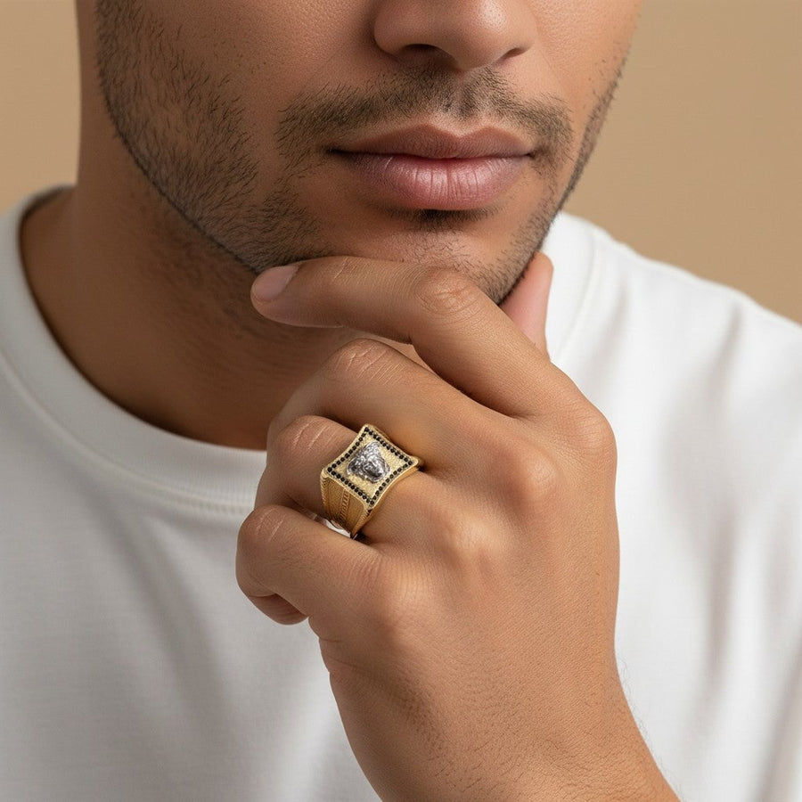 10KT Gold Greek Medusa Square Cubic Ring Ring Bijoux Signé Luxo 8 Black 