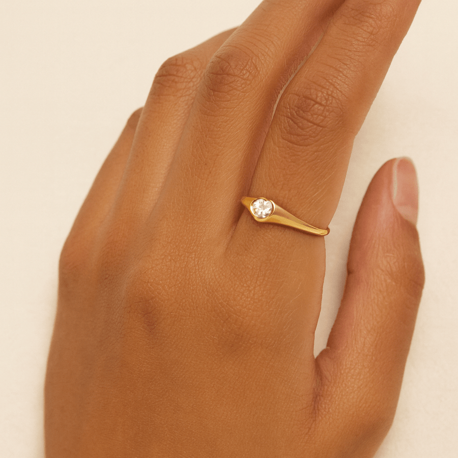 10KT Gold Heart Bezel Ring Ring Bijoux Signé Luxo 5 