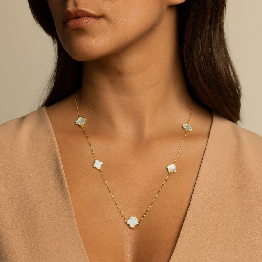 10KT Gold Mini Vintage Clover Mother of Pearl by the yard Necklace Necklace Bijoux Signé Luxo 