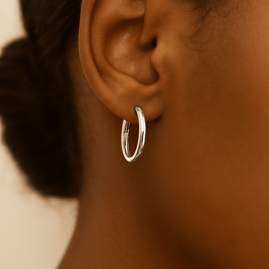 10KT Gold Prestige Huggies Earrings Bijoux Signé Luxo 