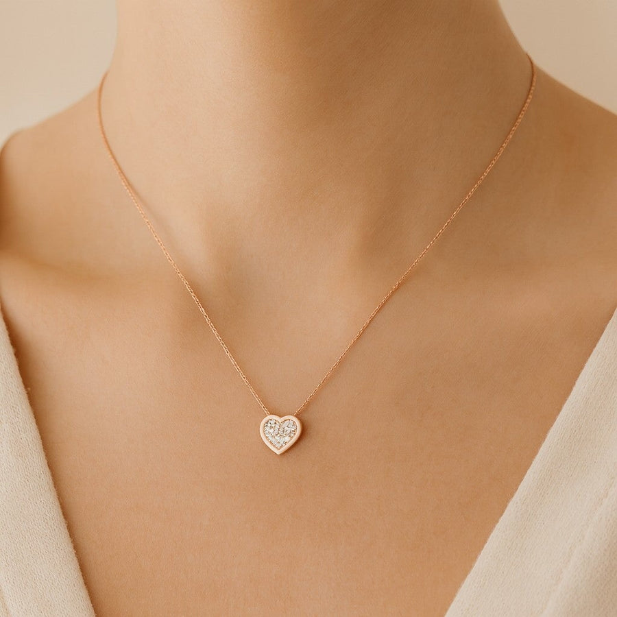 10KT Gold Single Heart Necklace Necklace Bijoux Signé Luxo Rose Gold 