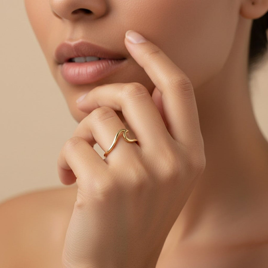 10KT Gold Wave Ring Ring Bijoux Signé Luxo 