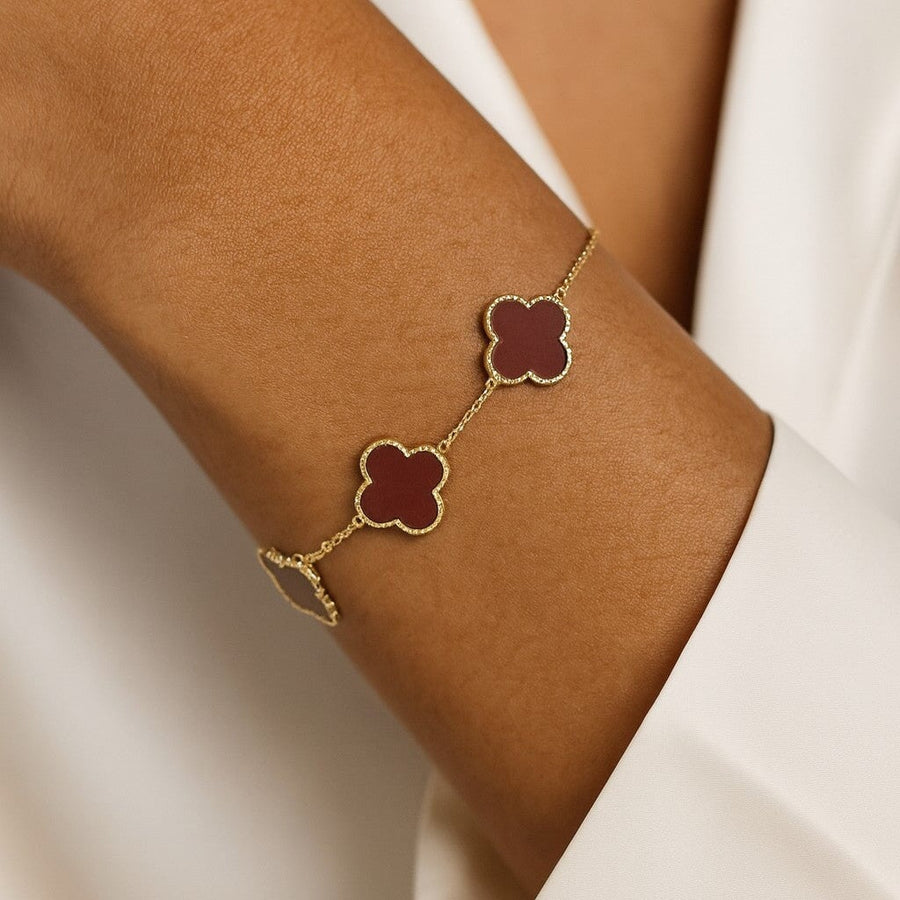 10KT Solid Gold Vintage Clover Red Carnelian Bracelet Bracelet Bijoux Signé Luxo 