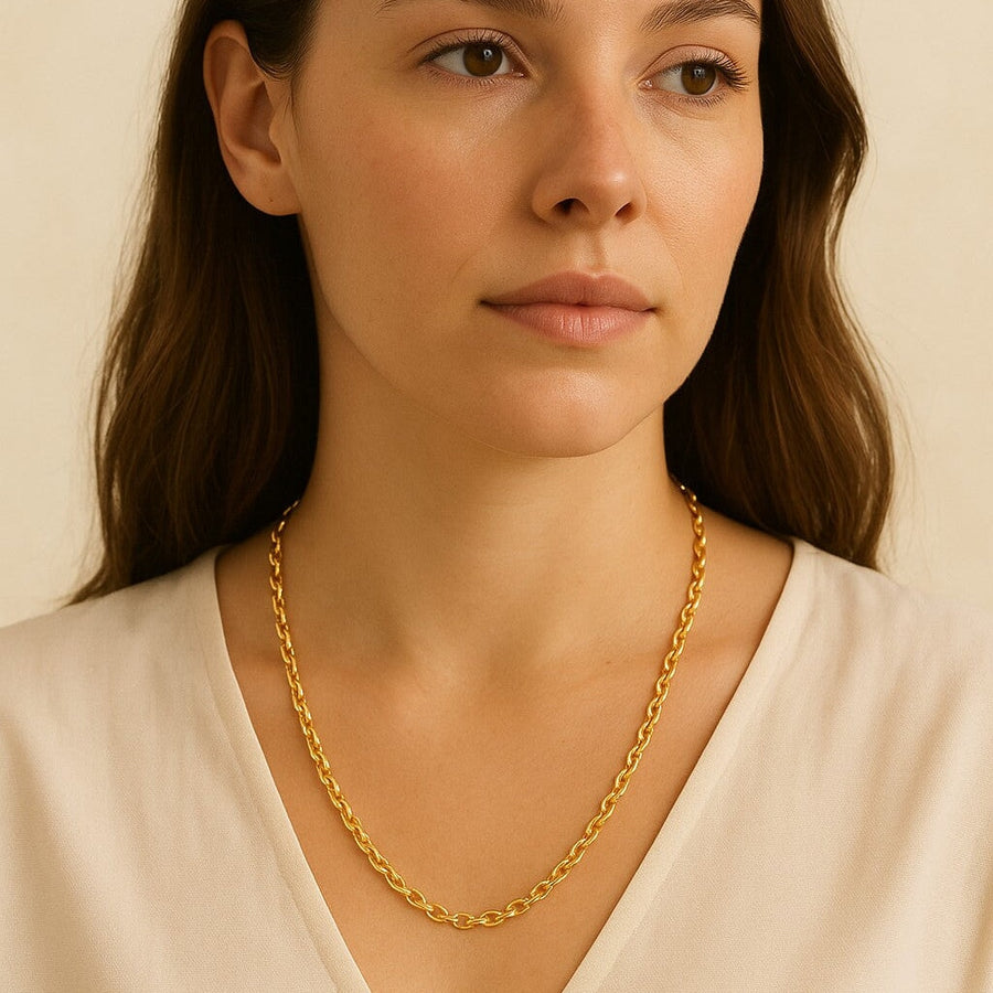 10KT Yellow Gold Cable Chain Necklace Bijoux Signé Luxo 18" 