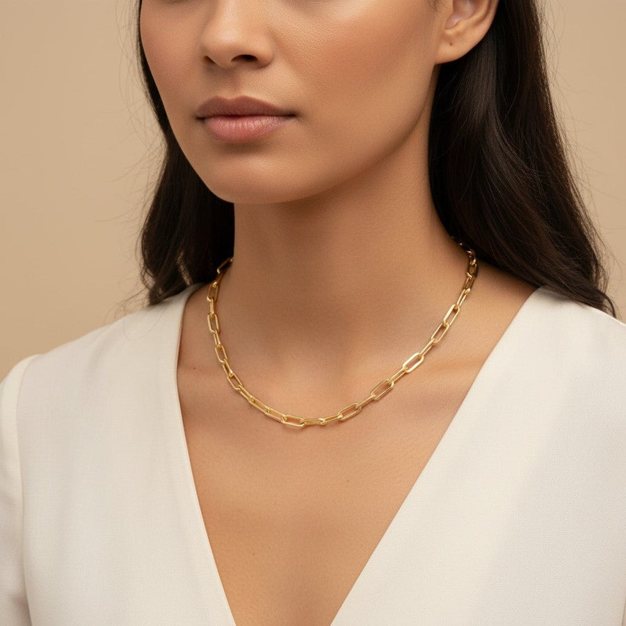 10KT Yellow Gold Paperclip Necklace Bijoux Signé Luxo 