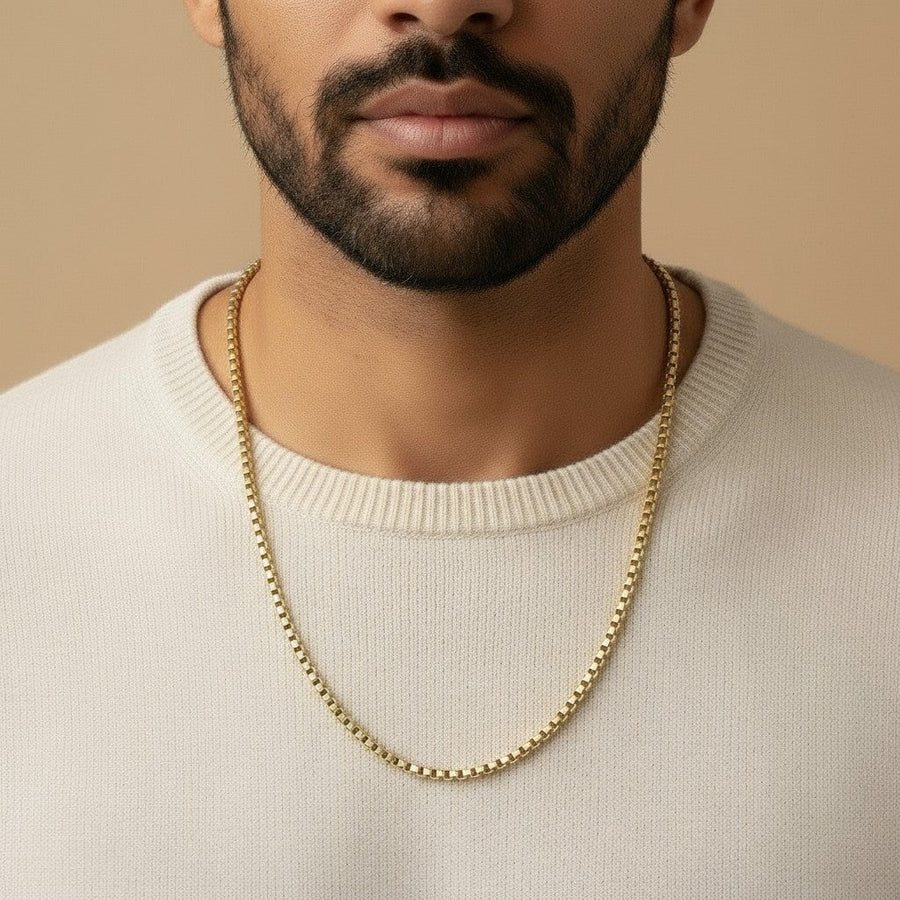 10KT Yellow Gold Round Box Chain Bijoux Signé Luxo 28" 